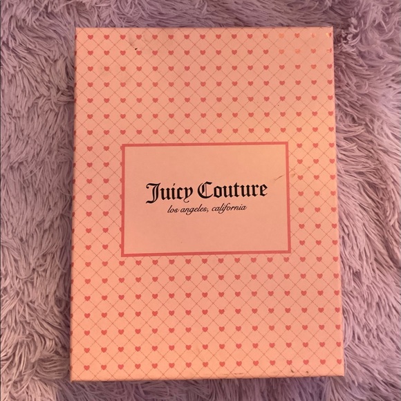 *BNWT* JUICY COUTURE HAT AND SCARF BOX SET - Picture 2 of 16